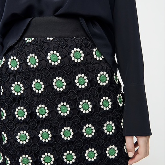 NWT Unworn. J. Crew Pencil Skirt. Navy/Green floral crochet pattern. Size 6 - Picture 7 of 7